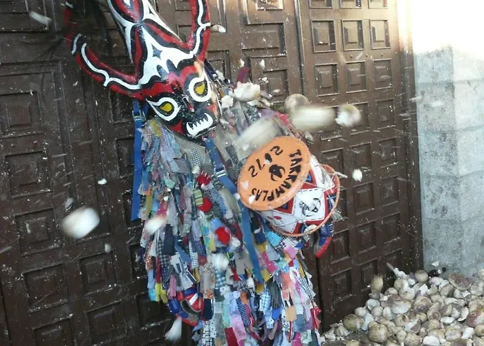 Mar De Nubes I Entre El Valle Del Jerte Y La Vera